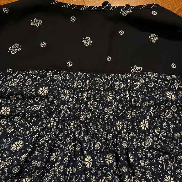 Cute boho shirt from the GAP - Picture 5 of 7